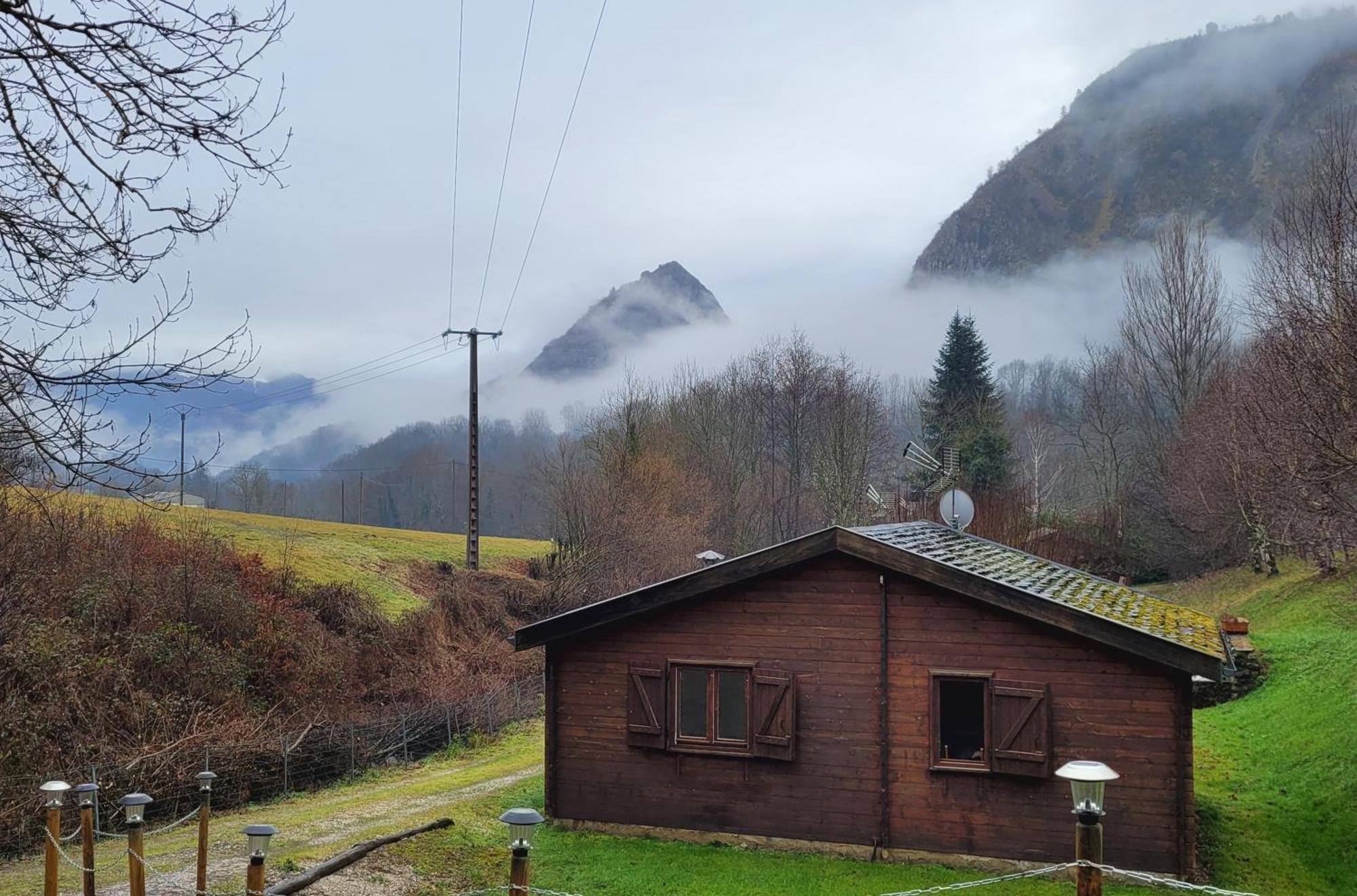 Les Chalets De Montorgueil Bedeilhac-et-Aynat Exterior photo