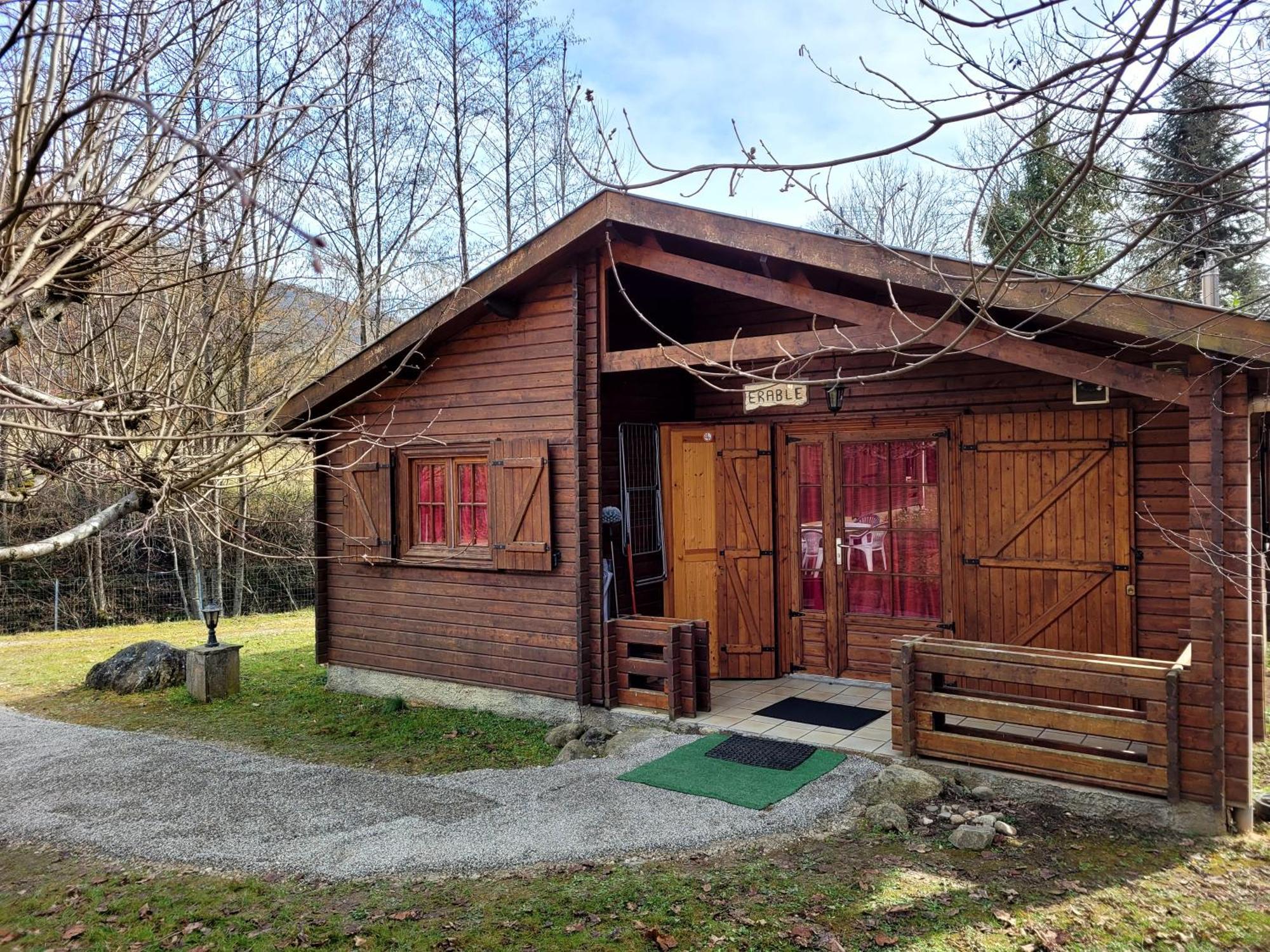 Les Chalets De Montorgueil Bedeilhac-et-Aynat Exterior photo